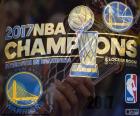 Голден Стэйт Уорриорз, Чемпионы НБА 2017, победив наездники (4-1) их пятый титул